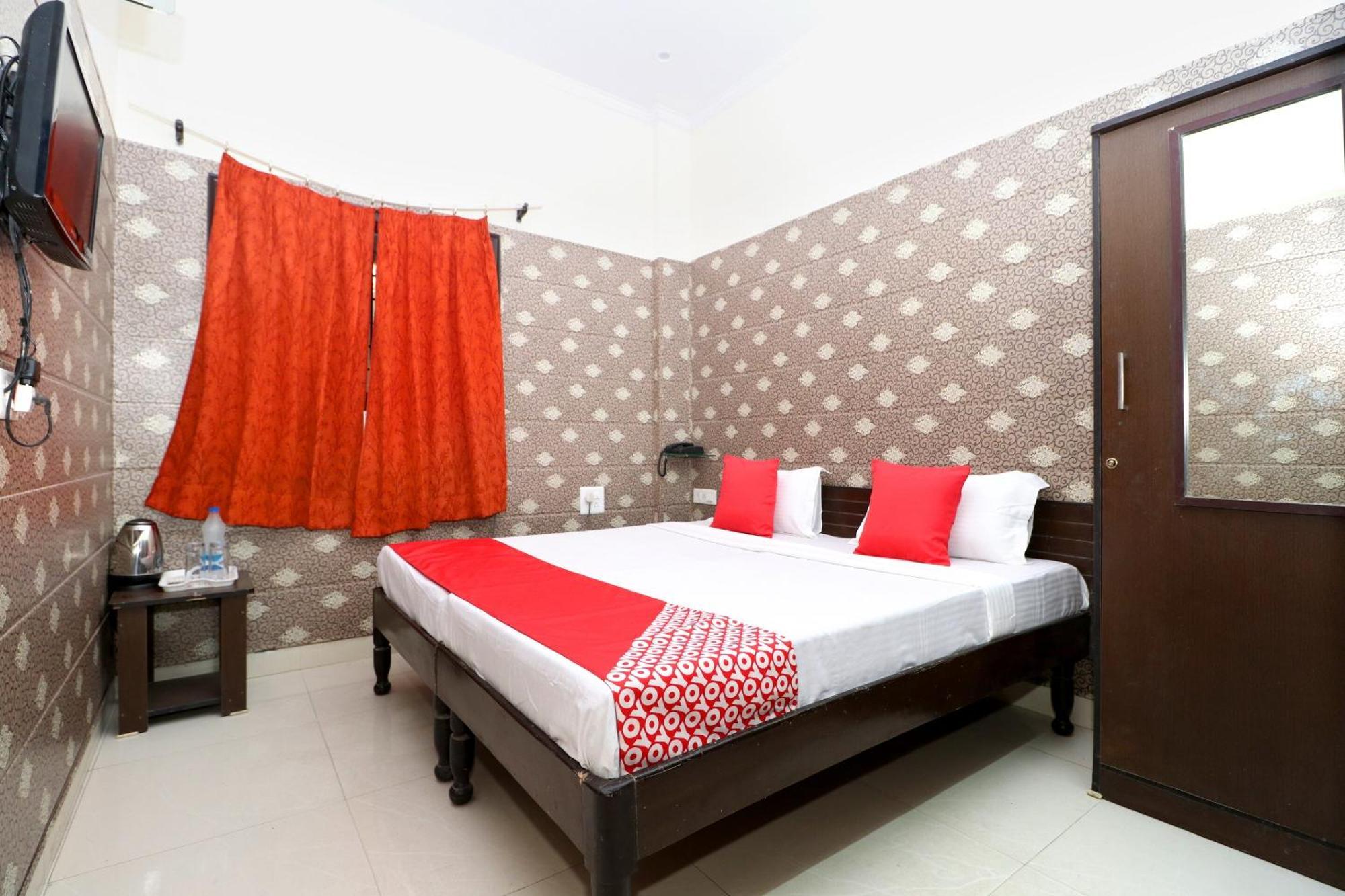 Hotel O Mall Residency Amritsar Exterior photo